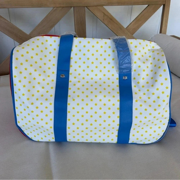 Sanrio Hello Kitty Bioworld Faux Leather Rolling Duffle Bag Luggage Travel Bag - Picture 3 of 8